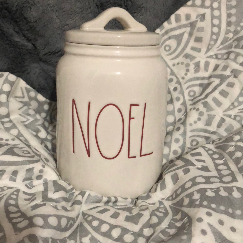 Rae Dunn canister